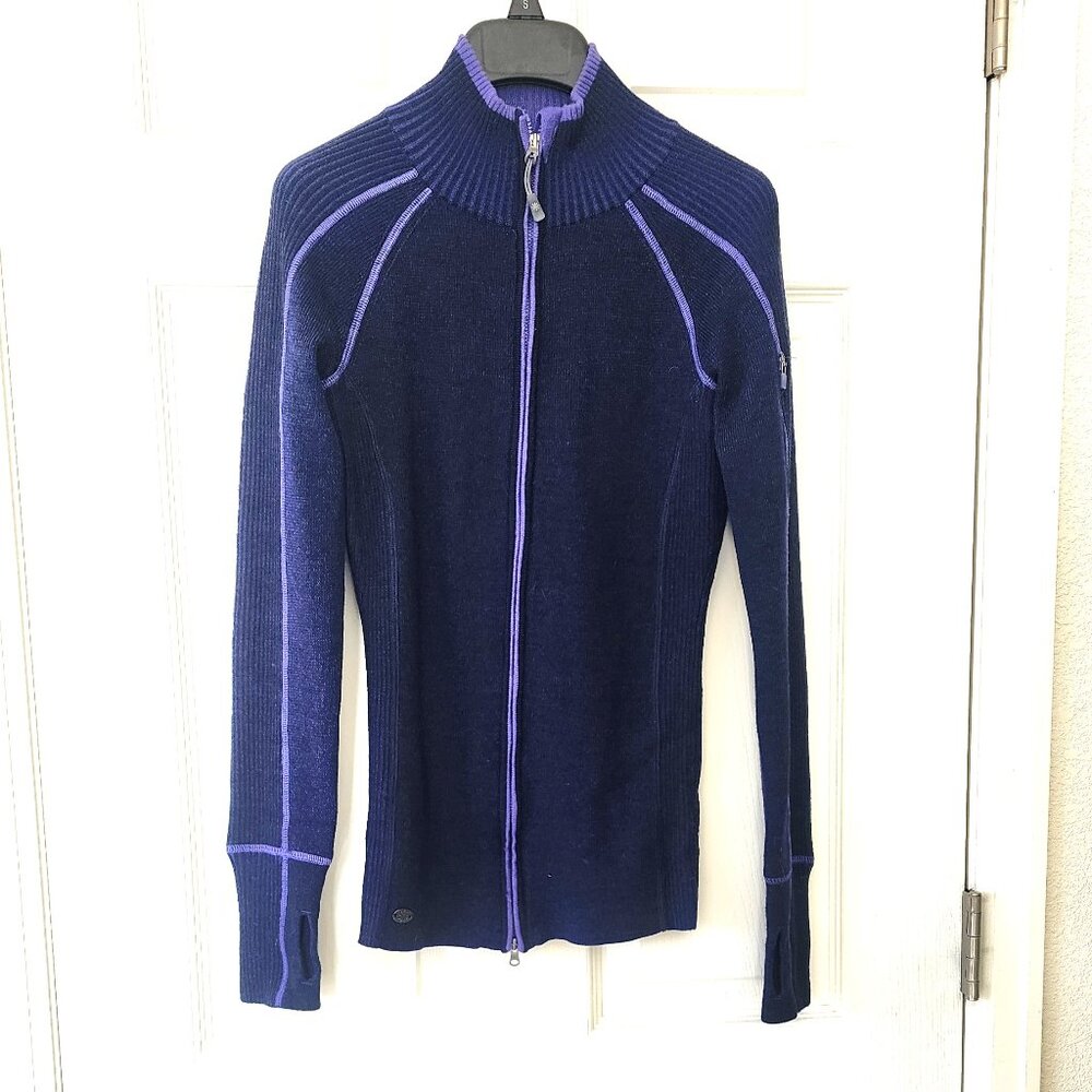 Athleta full zip sweater